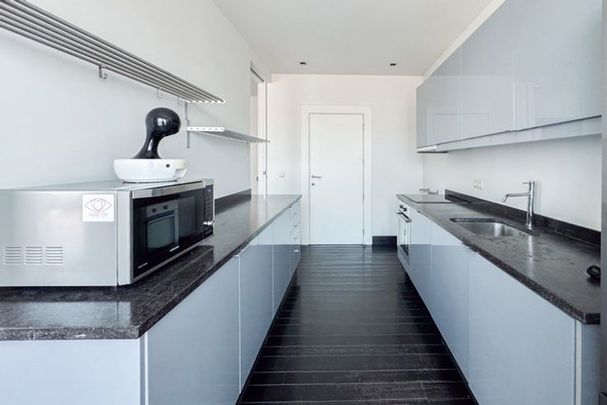 Appartement te huur - Photo 1