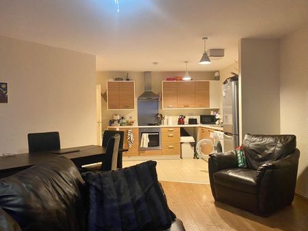 Room in a Shared Flat, Lochend Park View, EH7 - Photo 2