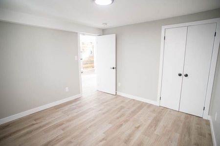 For Lease - 44 Grey Street Unit# 2, Brantford, Ontario - Photo 2