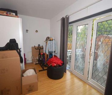 |ref. |, Adelaide Road, Southampton, SO17 - Photo 1