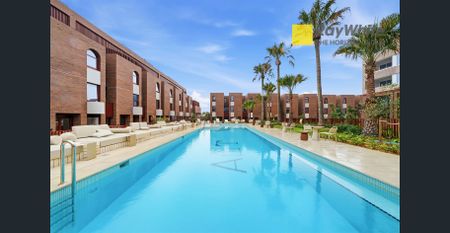 Fully Furnished Luxury Ashbury Terraces Avaliable NOW! 3-Bedroom + Study Terrace with Resort-Style Living - Photo 4