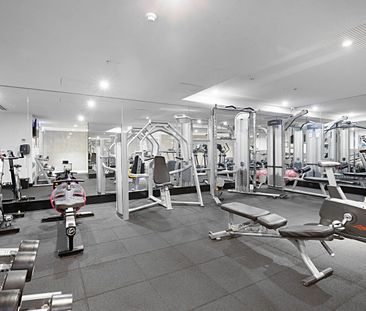 Fully Furnished 1-Bedroom Apartment Available - Photo 3