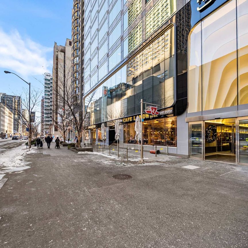 For Lease - 1 Bloor Street Unit# 6010, Toronto, Ontario - Photo 1