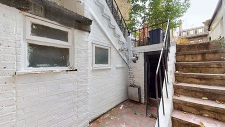 Studio Flat, West Cromwell Road, SW5 - Photo 4