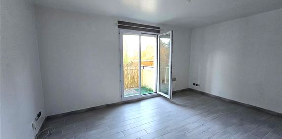 1 pièce - Meublé - 26 m² - 1er étage - Colocation non autorisée - Photo 2