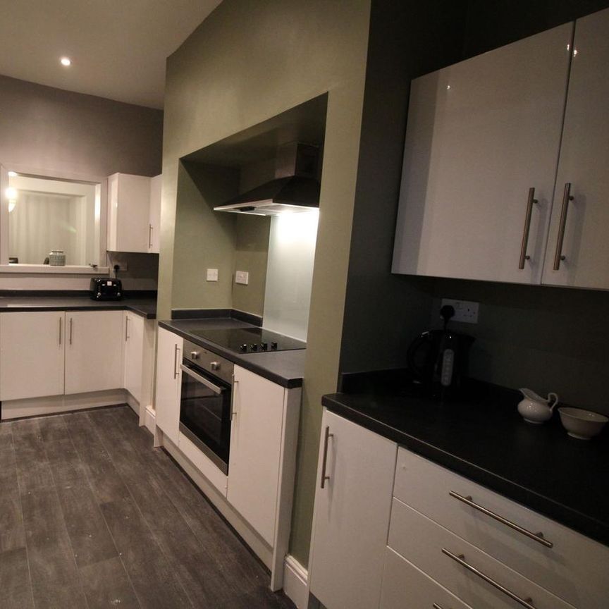 5 bedroom house share to rent - Photo 1