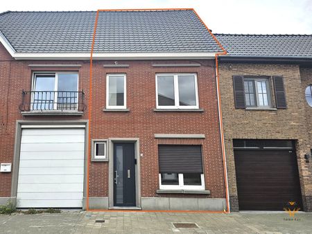 Gezellig gerenoveerd huis te huur in centrum Zele - Foto 3
