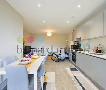 Ballards Rise, South Croydon - Photo 3