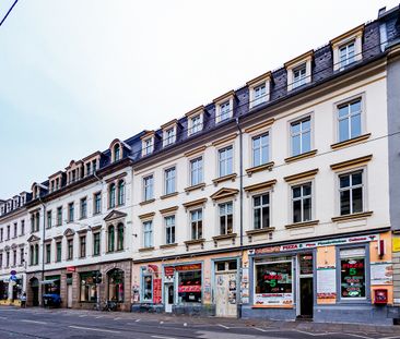 Mittendrin in der Dresdner Neustadt. Dachgeschosswohnung mit EBK. - Foto 1