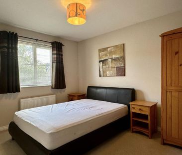 2 bedroom coach house to rent - Photo 4