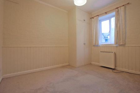 3 bedroom apartment to rent - Photo 3