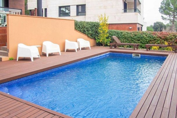 6 room luxury House for rent in Cerdanyola del Vallès, Spain - Photo 1