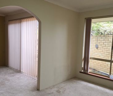 LARGE FAMILY HOME IN PRIME WATERFORD LOCATION - Photo 1