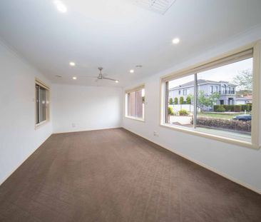 Comfortable Family Living - Photo 1