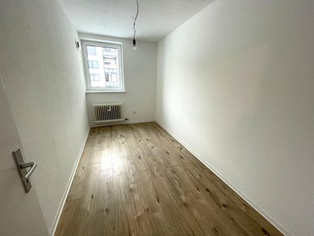 Charmante 2-Zimmer-Etagenwohnung in Wolfsburg  naturnah und modernisiert - Photo 3