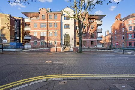 3 Apt, Chancellors Court, 55-57 Malone Road, Belfast, BT9 6SA - Photo 5