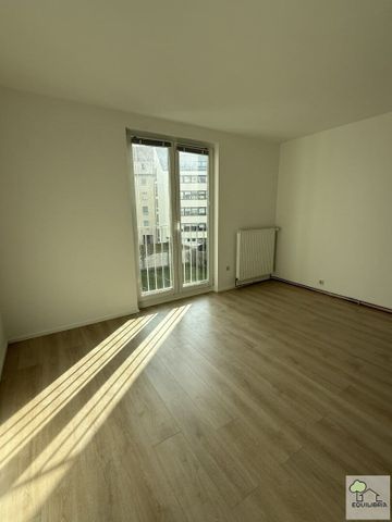 Lichtdurchflutete 4-Zimmer-Wohnung mit Aufzug und Privatstellplatz in Top-Lage - Foto 3