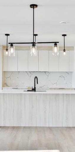 3 CH - 2 SDB - Sainte-Agathe-des-Monts - $2,175 /mo - Photo 1