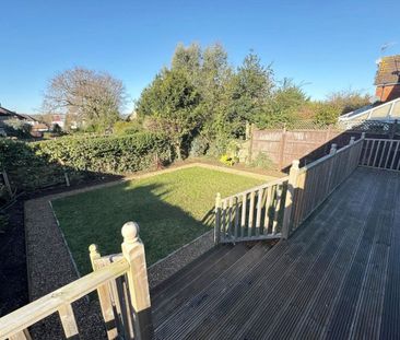 Hankins Lane, NW7, London - Photo 5