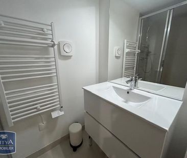 Location Appartement 1 pièce 25m² LYON 2ème - Photo 5