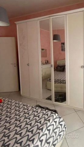 TRILOCALE IN VIA PRINCIPE EUGENIO: 478euro - Foto 5