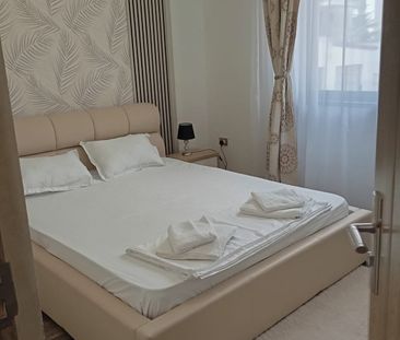 Închiriere Apartament cu 2 camere, mobilat și gata de mutat - Fotografie 5