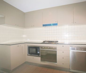 Modern Apartment in the Heart of Chatswood &ast;&ast; Available Now... - Photo 3