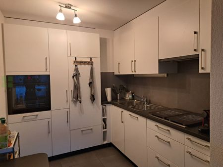 4.5 room apartment on the 1st floor of 100 m2, with elevator - Photo 4