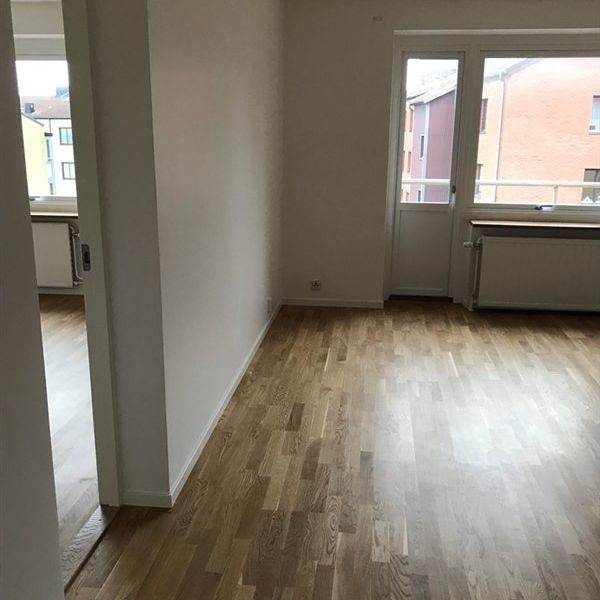 Ödmanssonsgatan 36 B - Photo 1