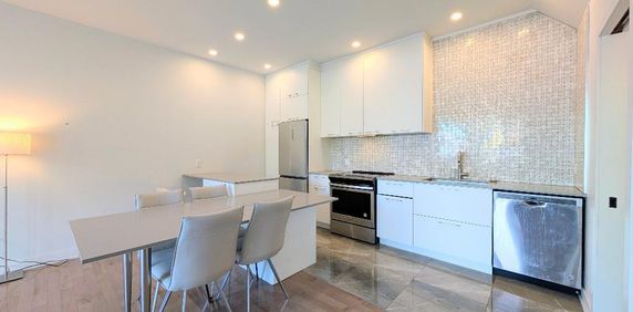 *Because You Deserve to Live in the Heart of St-Henri, Atwater Market* - Photo 2