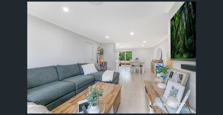 Freshly updated three-bedroom family home - Photo 2