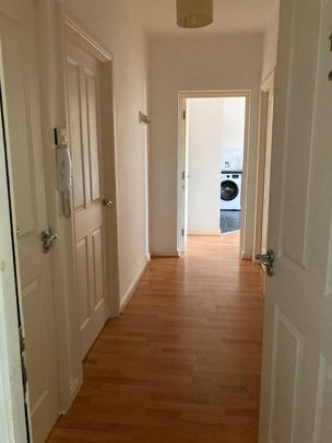 2 Bed Flat, The Grange, LS12 - Photo 1