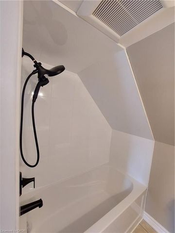 For Lease - 148 Gibson Avenue Unit# LOFT, Hamilton, Ontario - Photo 3