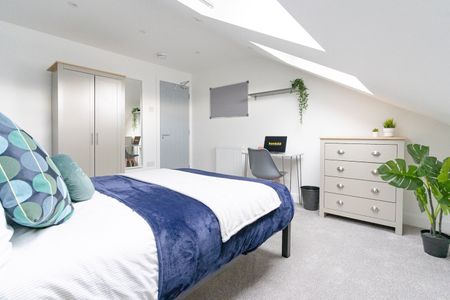 7 bedroom terraced house to rent - Photo 5