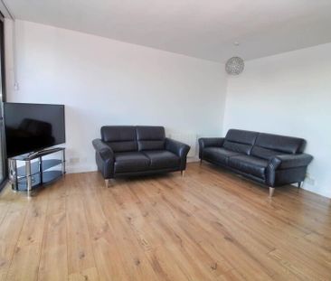 5 The Bay, Seacliff Road, Bangor, BT20 5HD - Photo 3