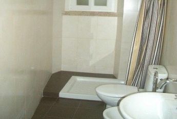 Quarto moderno Lisboa av Roma perto do IST