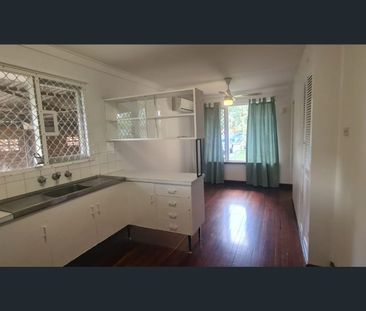 Character Family Home - Photo 6