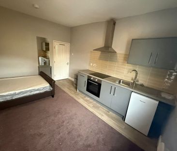 Great Avenham Street, Preston - Photo 4