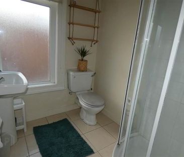 47 Clarendon Avenue, Belfast, BT5 5JT - Photo 6