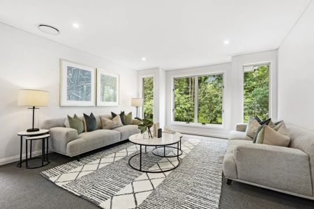 Luxurious Family Home in Turramurra - Photo 2