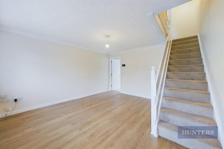 2 bedroom House To Let - Photo 2