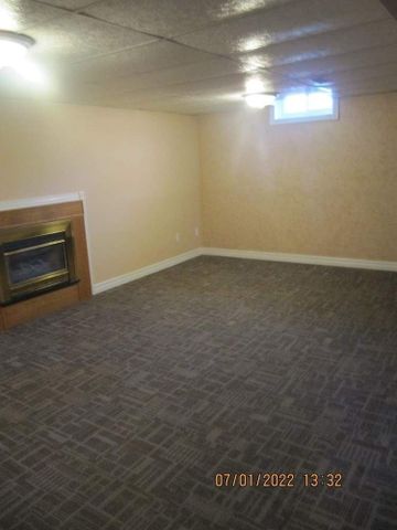 For Lease - 45 Regency Crescent Unit# Bsmt, Whitby, Ontario - Photo 3