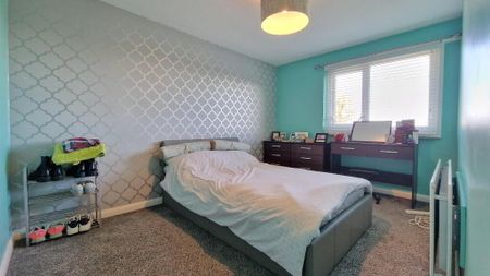 18 Park Hill, Dromore, BT25 1PL - Photo 4