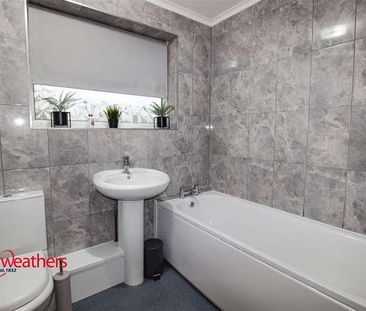 Moorgate Chase, Rotherham, S60 - Photo 5