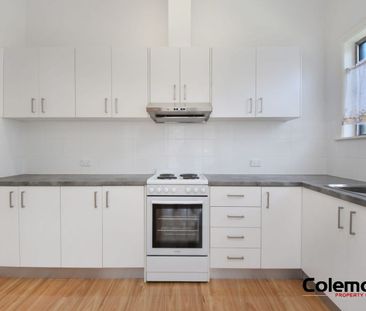 Spacious & Updated 1 Bedroom Villa in Quiet Street | Only 550m to T... - Photo 5