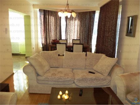 Inchiriere Vila 4 camere, zona Exterior Nord, Ploiesti - Fotografie 3