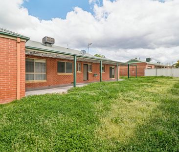 1 Glenshael Court - Photo 1