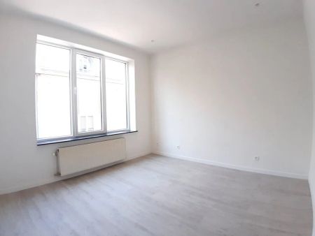 Mooi gerenoveerd appartement nabij het centrum van Hasselt - Photo 4