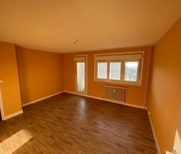 Location - Appartement T3 - 63 m² - Montbéliard - Photo 2