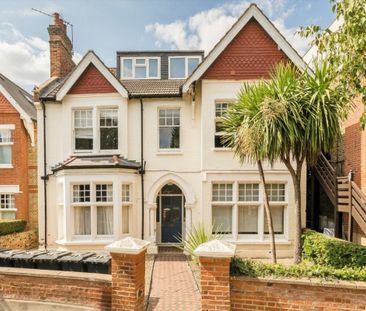 Kings Avenue - Photo 4